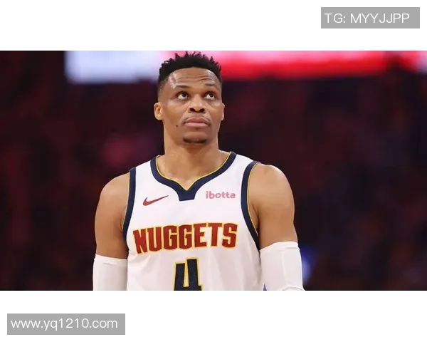 威少回应是否为生涯最后赛季自信否认并复刻经典表情包